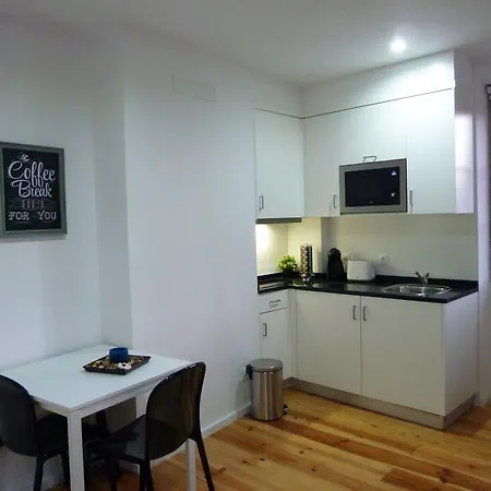 Dreaming - Trigueiros View * ליסבון